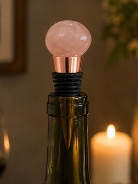 NWOT Quartz Bottle Stopper